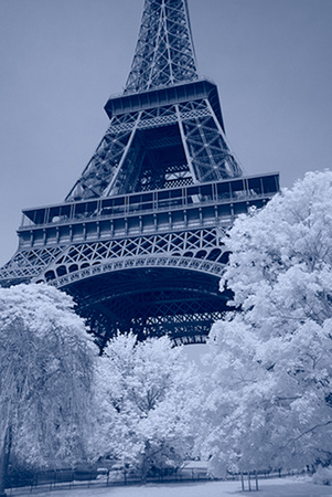 Eiffel tower - IR with color